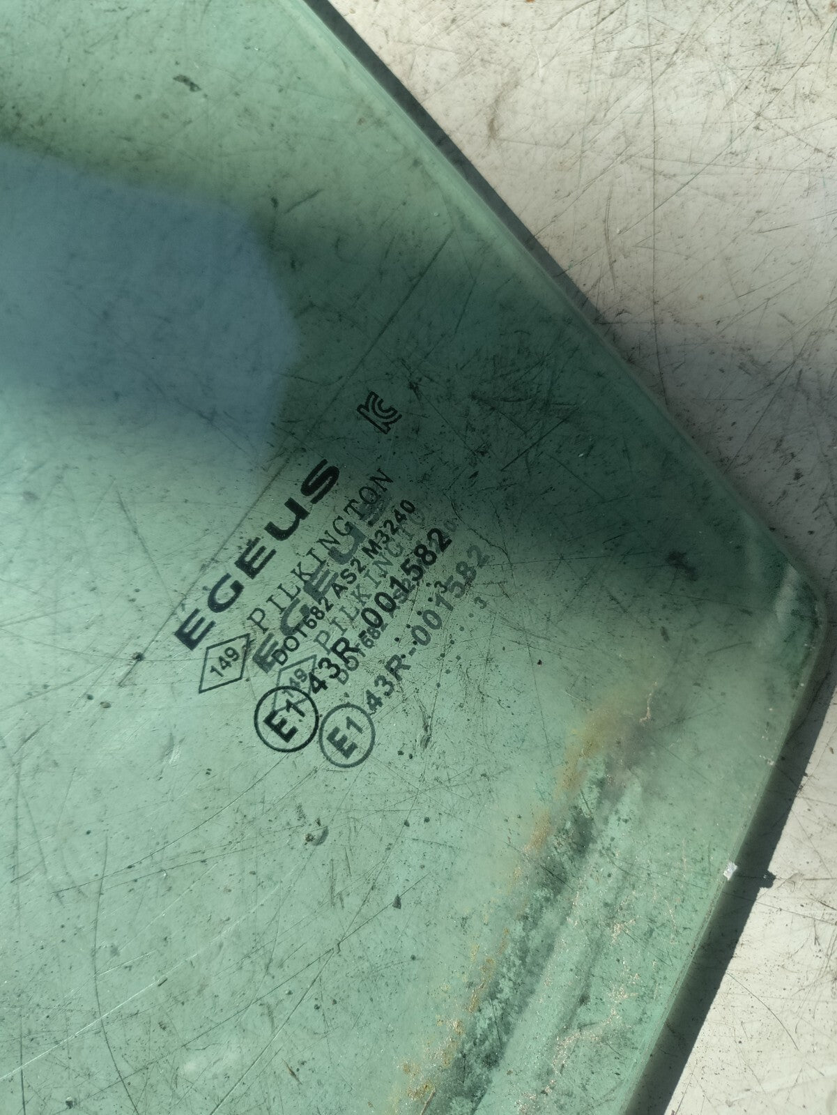 2023 RENAULT MASTER MK3 NS PASSENGER SIDE QUARTER GLASS