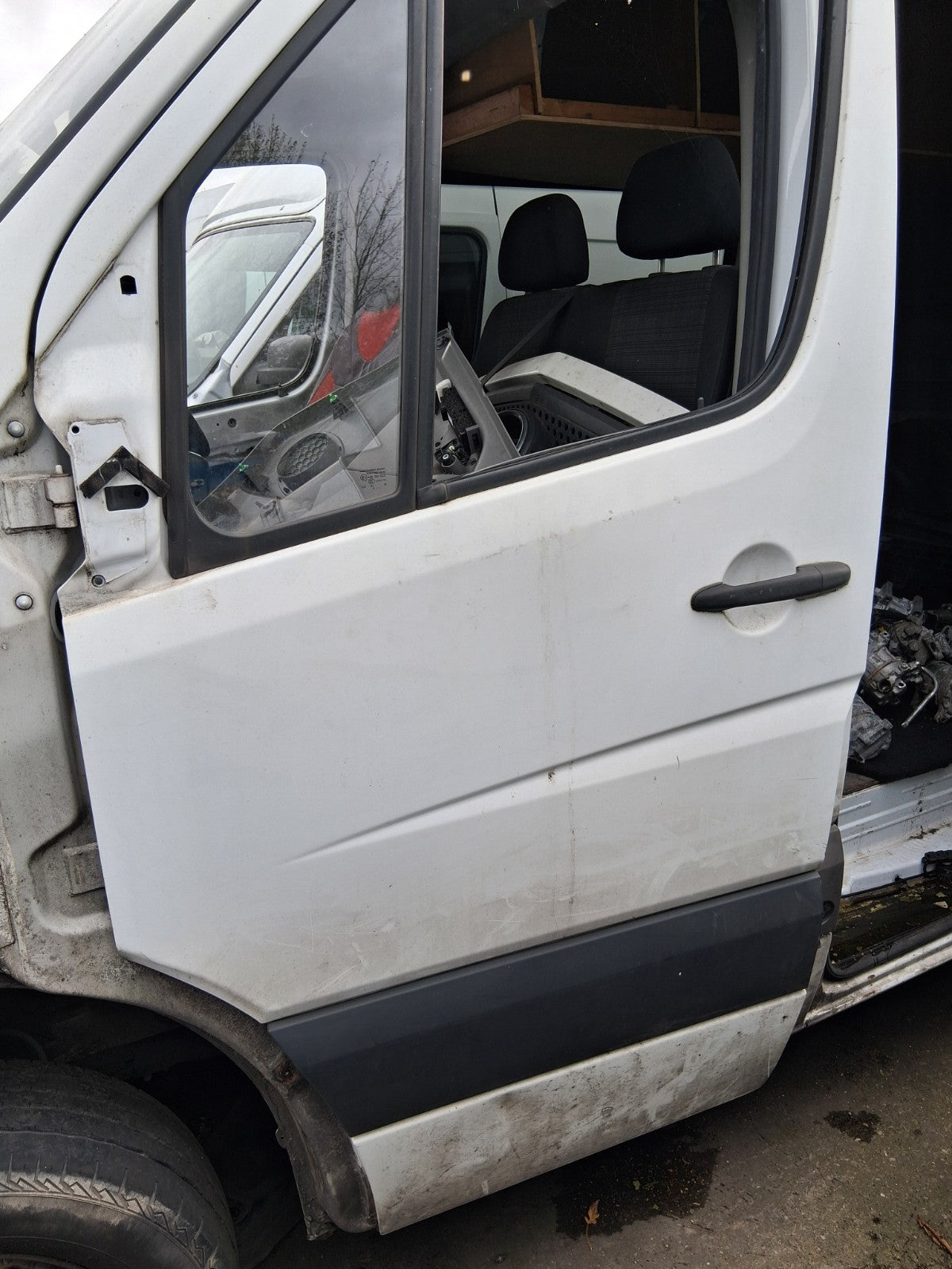 2016 MERCEDES SPRINTER MK2 W906 NSF PASSENGER SIDE FRONT LEFT BARE DOOR WHITE
