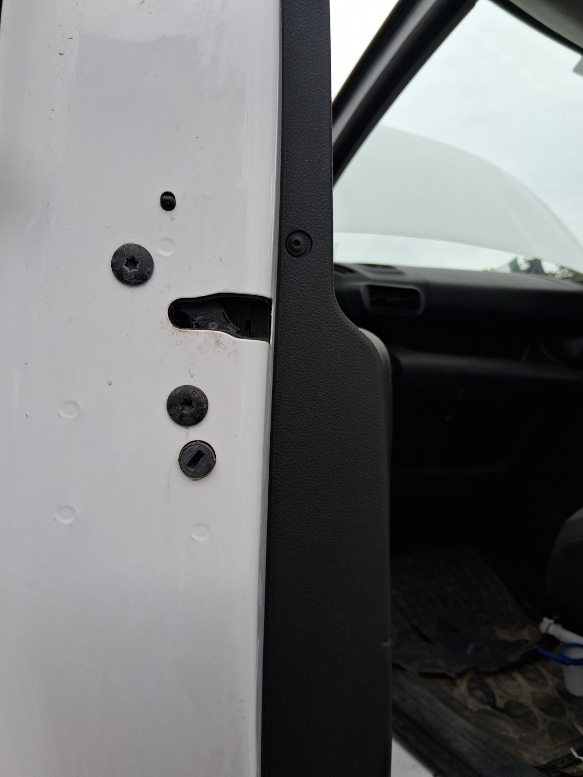 2020 VAUXHALL COMBO E MK4 NSF PASSENGER SIDE FRONT LEFT DOOR LOCK MECHANISM