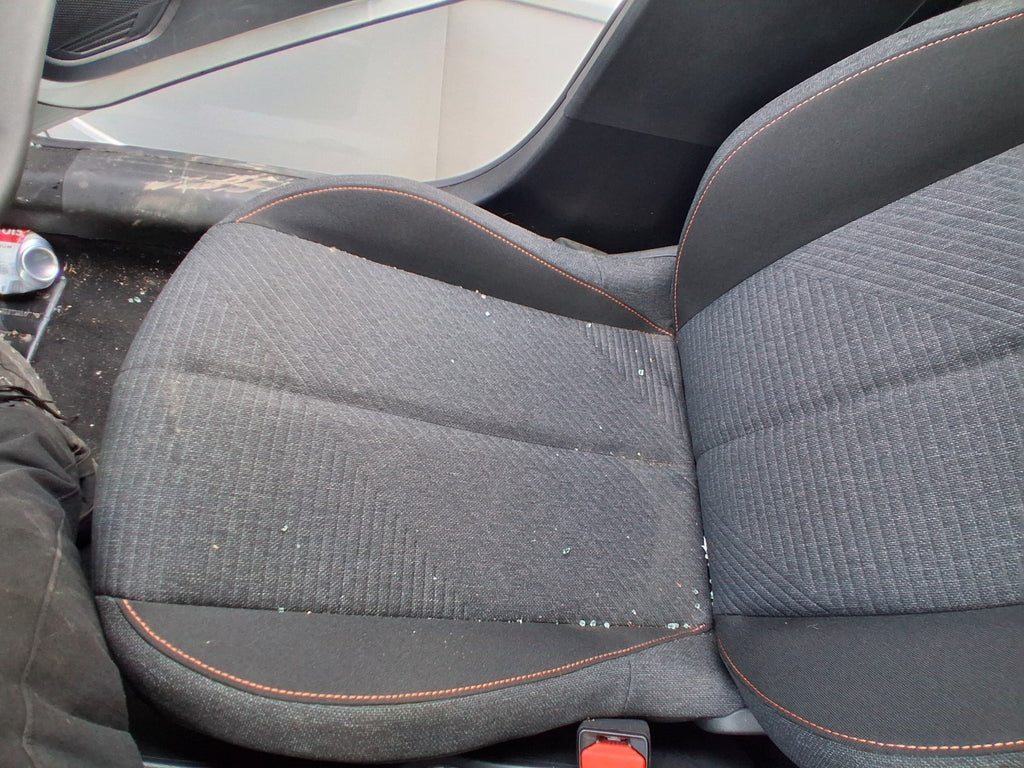 PEUGEOT 208 MK2 2025 OSF DRIVER SIDE FRONT COMPLETE SEAT FABRIC