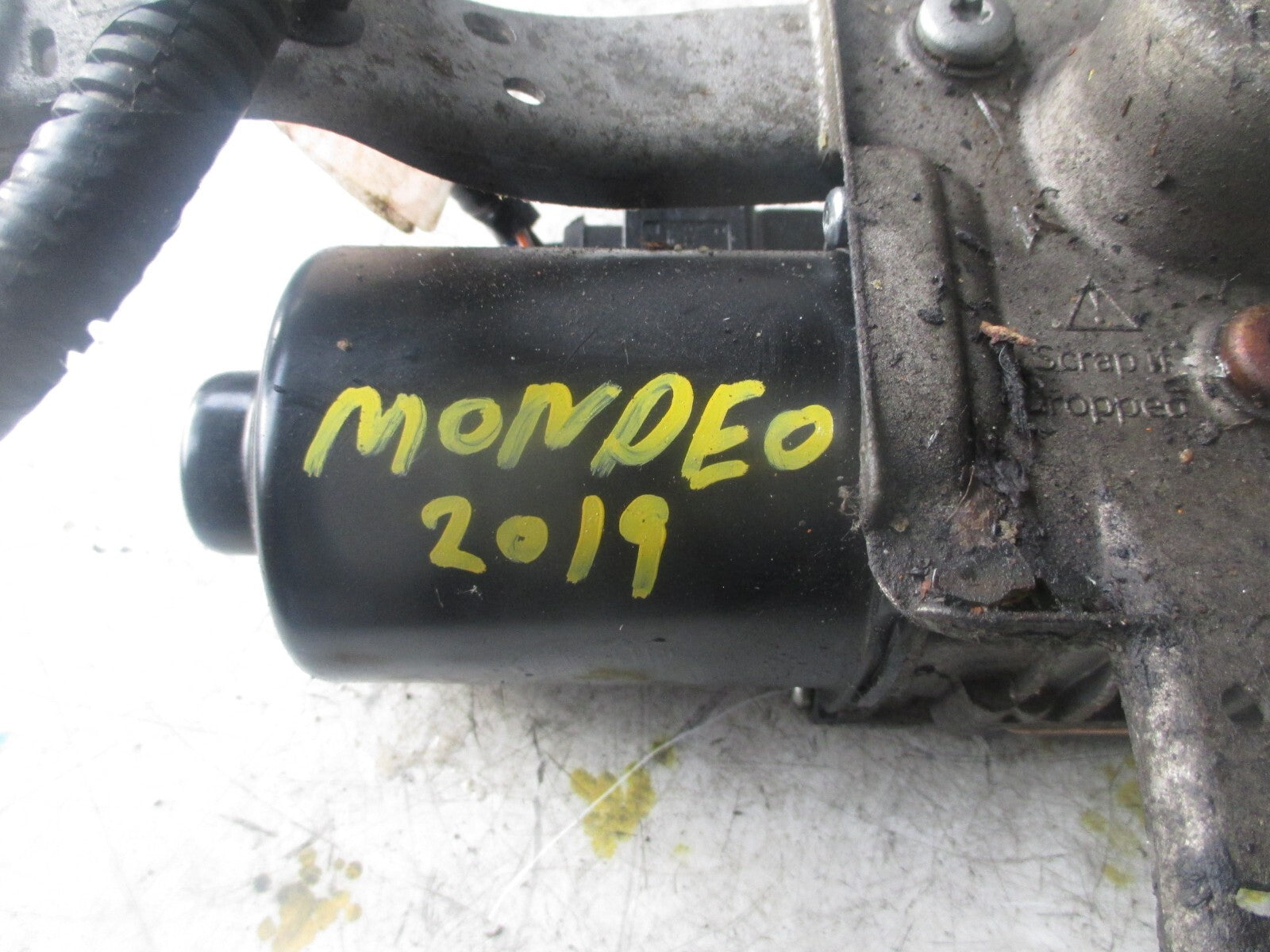 FORD MONDEO MK5 2019 FRONT PASSENGER SIDE WINDSCREEN WIPER MOTOR  DS7317504DF