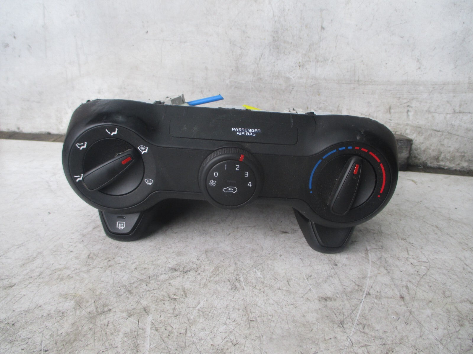 KIA PICANTO 2020 MK3 HEATER AC CLIMATE CONTROL SWITCH PANEL 97250G6BC0