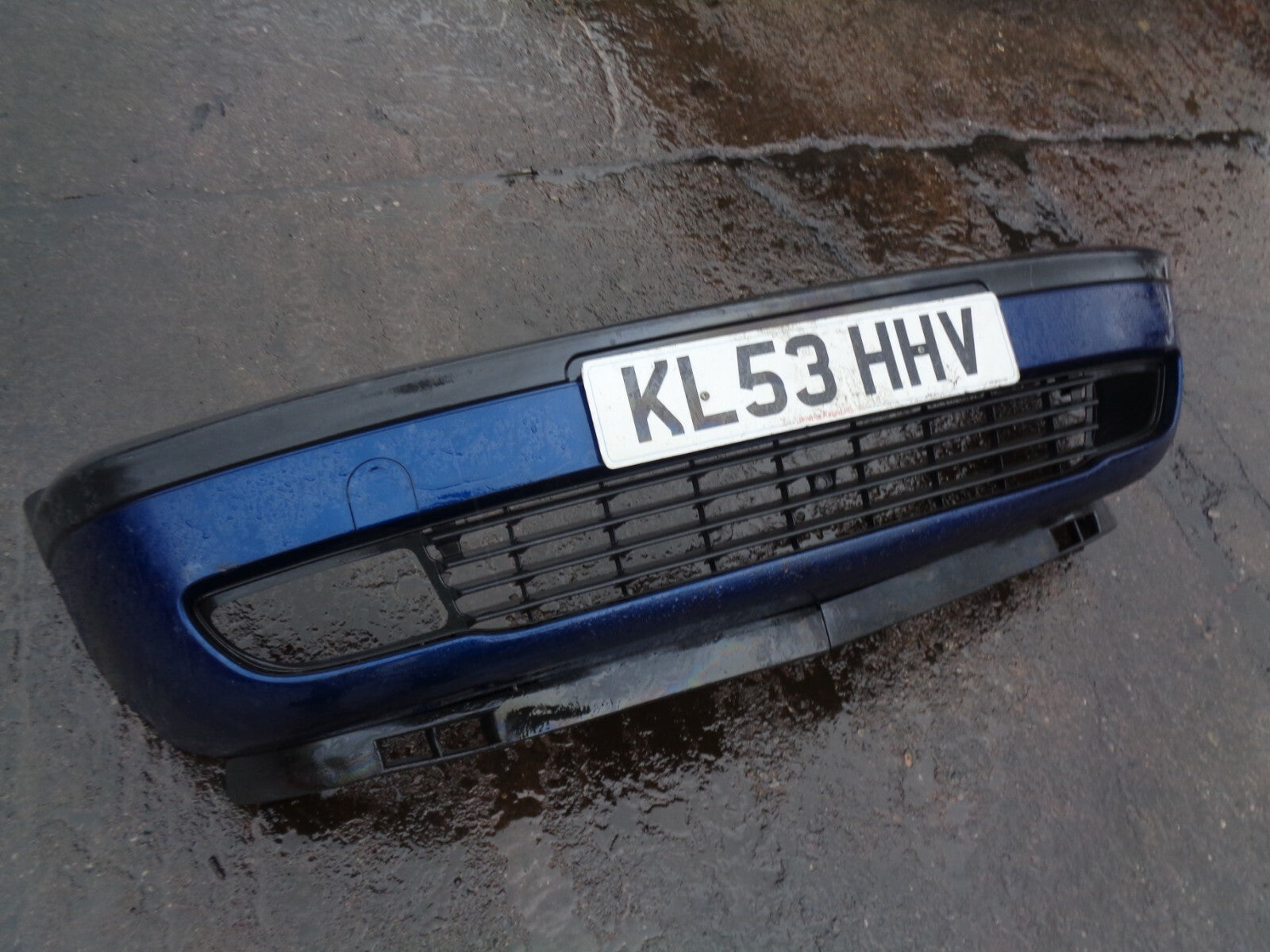 VAUXHALL ZAFIRA 2003 2.0 DIESEL FRONT COMPLETE BUMPER BLUE