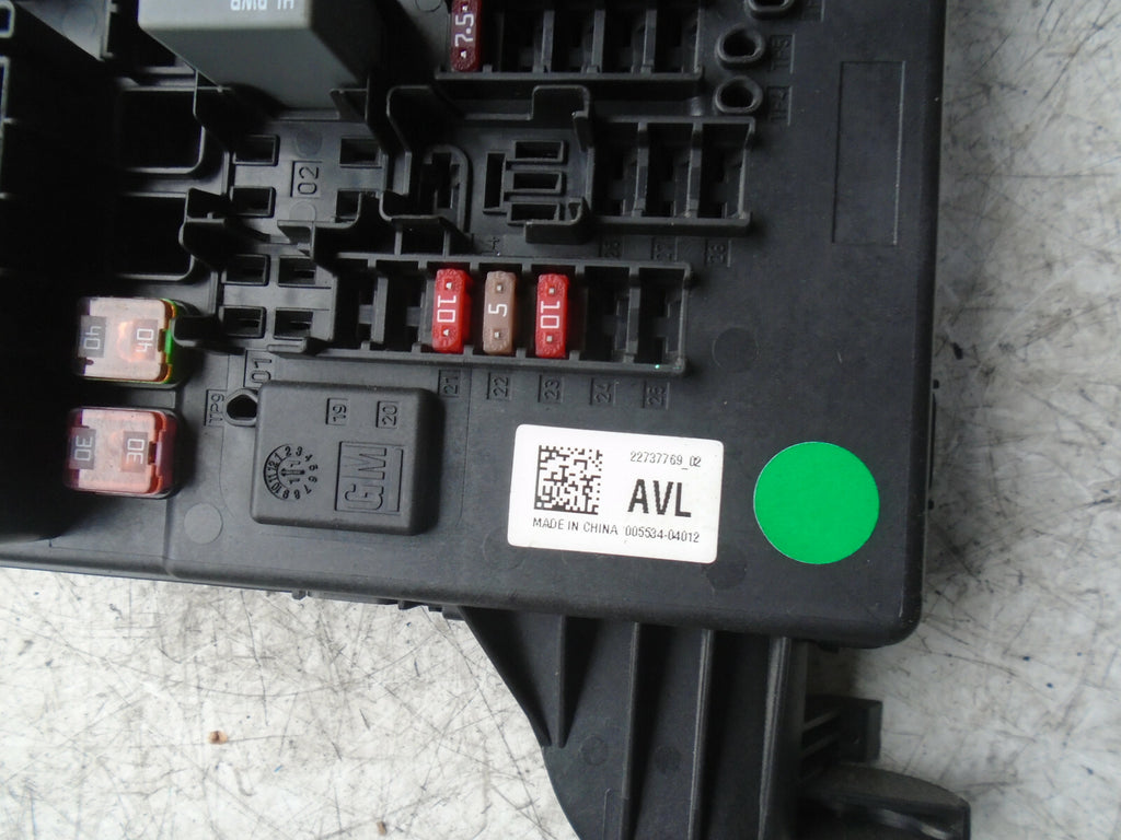 VAUXHALL INSIGNIA MK1 2012 REAR FUSEBOX MODULE 22737769