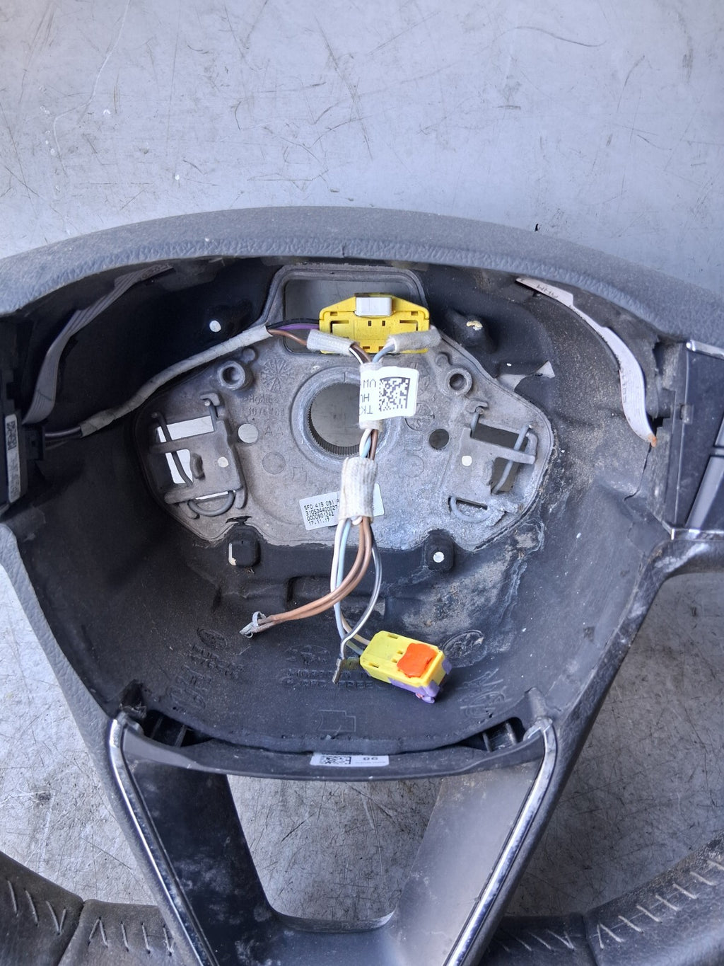 SEAT IBIZA MK5 2018 6F KJ MULTIFUNCTIONAL STEERING WHEEL 310534400027