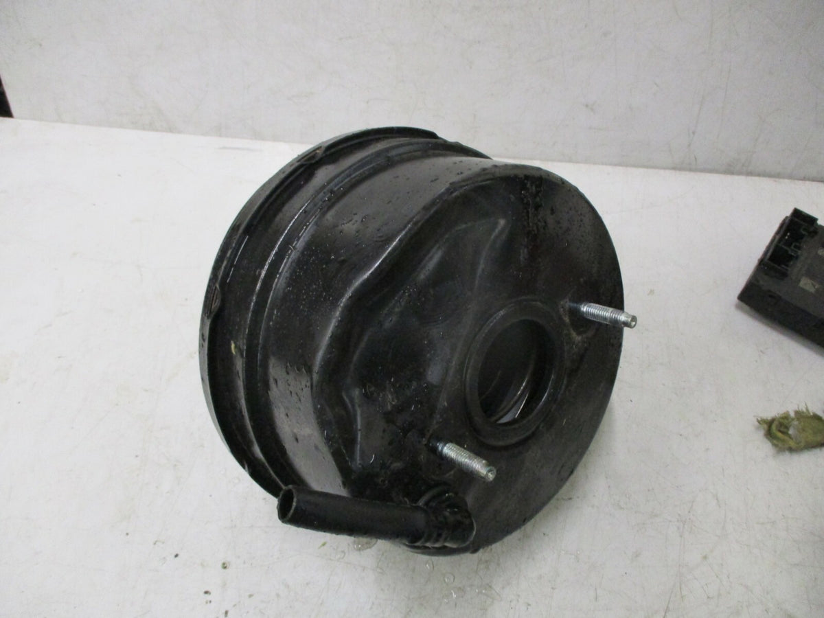 AUDI A3 8V S LINE 2.0 TDI 2017 BRAKE SPRING SERVO CYLINDER UNIT ONLY