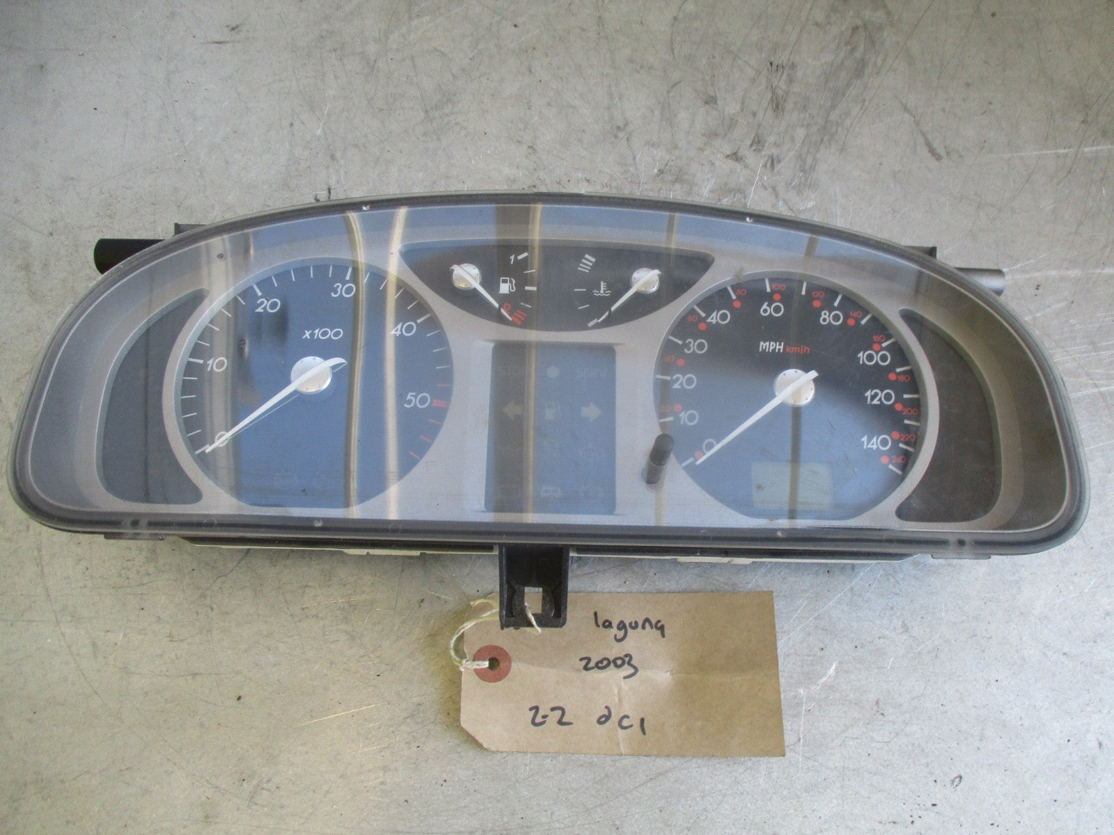 RENAULT LAGUNA 2003 2.2 DCI SPEEDO CLOCKS DIALS INSTRUMENT CLUSTER 8200218880 B