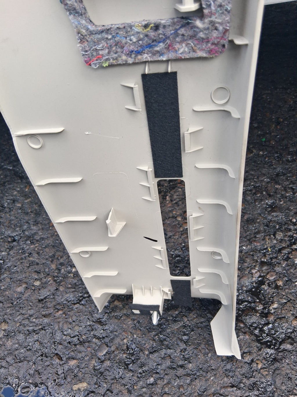 2024 FIAT DUCATO MK3 NSF PASSENGER SIDE FRONT A PILLAR TRIM PANEL 1305996070