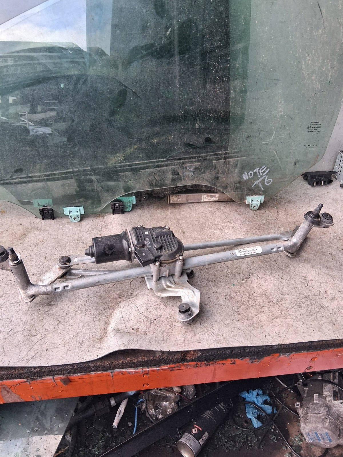 2023 VW VOLKSWAGEN TIGUAN FRONT WINDSCREEN WIPER MOTOR AND LINKAGE 5NC955023B