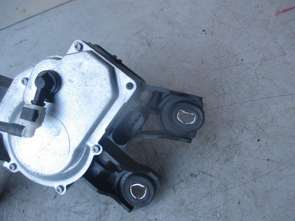 VW VOLKSWAGEN PASSAT B6 REAR WIPER MOTOR 53032812