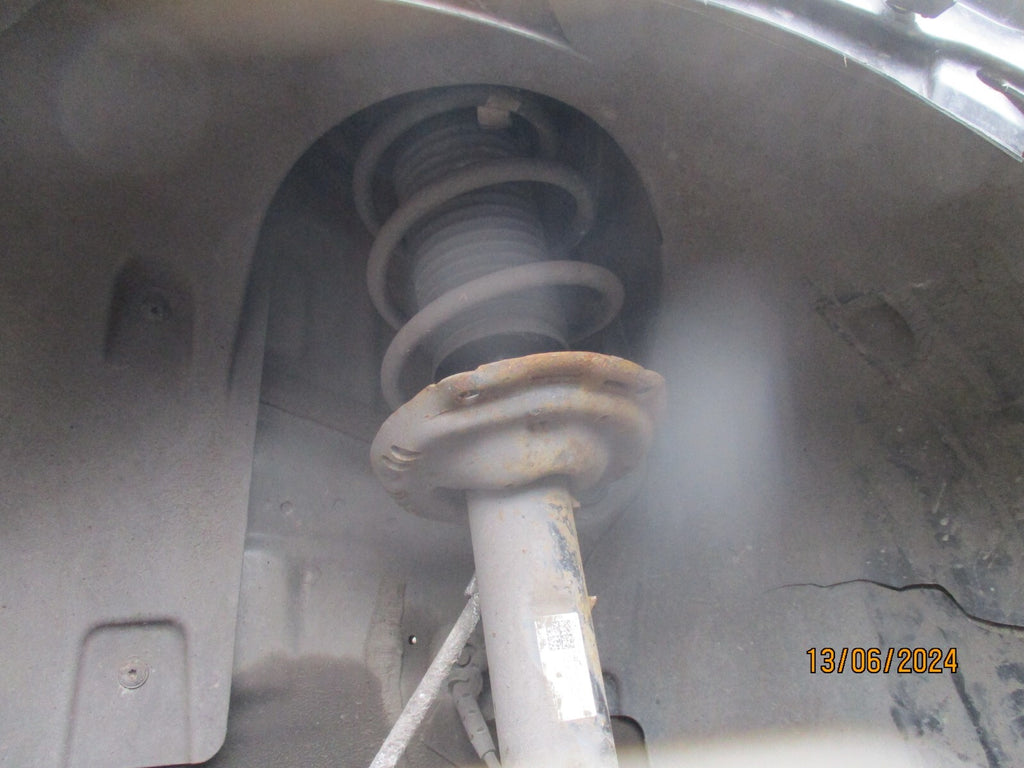 2020 VW VOLKSWAGEN T ROC NSF PASSENGER SIDE FRONT SHOCK ABSORBER 5Q0413031HR