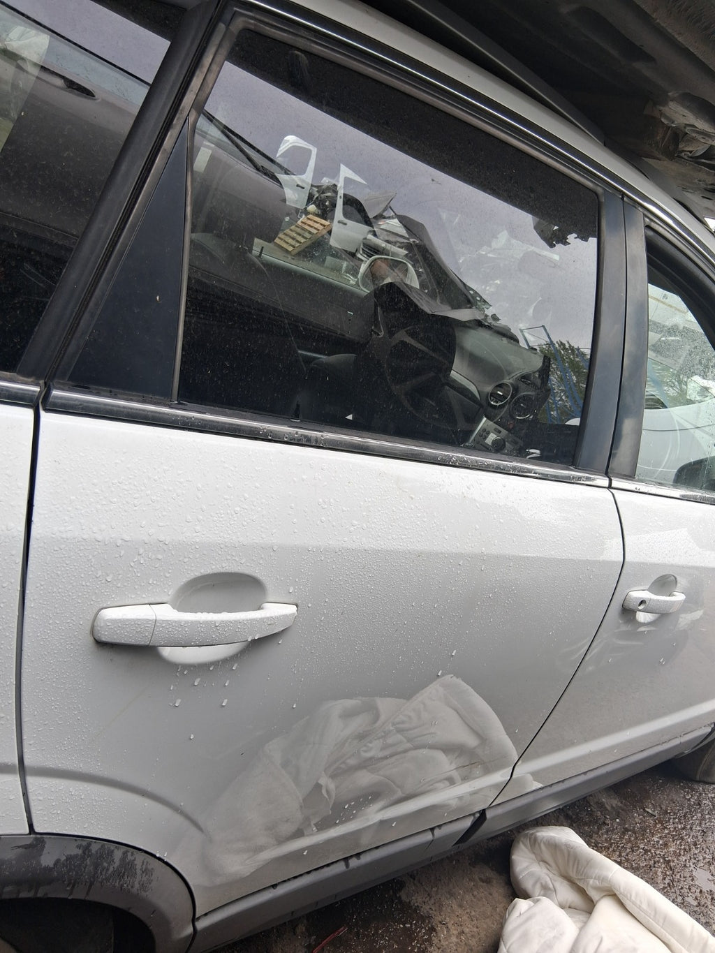 2015 VAUXHALL ANTARA MK1 OSR DRIVER SIDE REAR COMPLETE DOOR WHITE GAZ