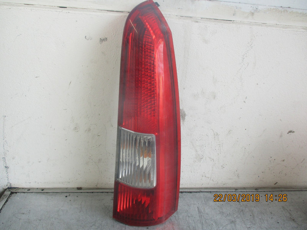 VOLVO V70 2001 OSR DRIVER SIDE REAR UPPER LIGHT TAIL LIGHT 9154494