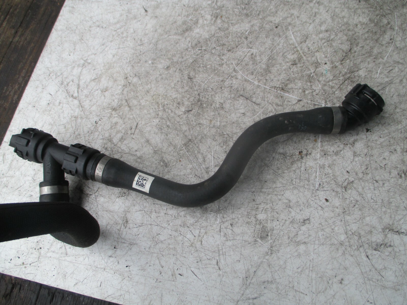 BMW 1 SERIES F20 2019 RUBBER WATER COOLANT RADIATOR HOSE PIPE 1712 8634285 01