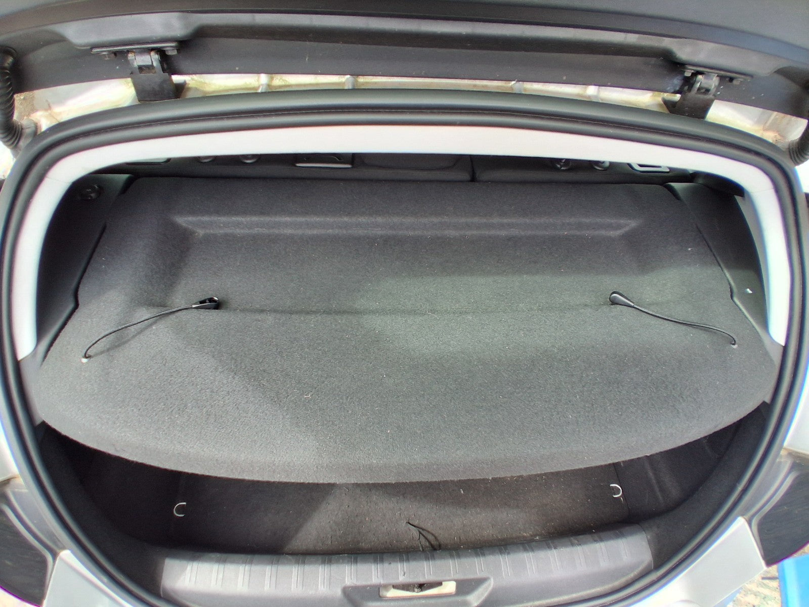 2014 PEUGEOT 308 MK2 HATCH REAR BOOT COVER PARCEL SHELF 96776417ZD