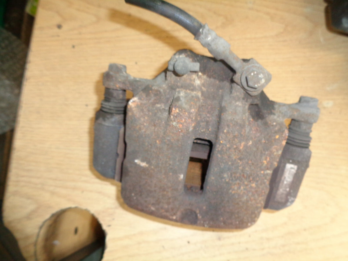 VAUXHALL INSIGNIA 2014 1.8 O/S/F DRIVER SIDE FRONT BRAKE CALIPER