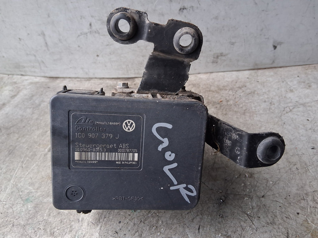 2002 VW VOLKSWAGEN GOLF MK4 ABS PUMP CONTROL MODULE 1C0907379J