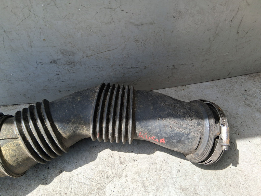2013 FORD KUGA MK2 AIR INTAKE HOSE PIPE AV6112B624B