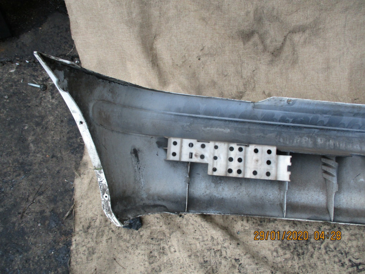 RENAULT MEGANE MK1 HATCHBACK 5 DOOR 1996 REAR BACK PLASTIC BUMPER IN WHITE