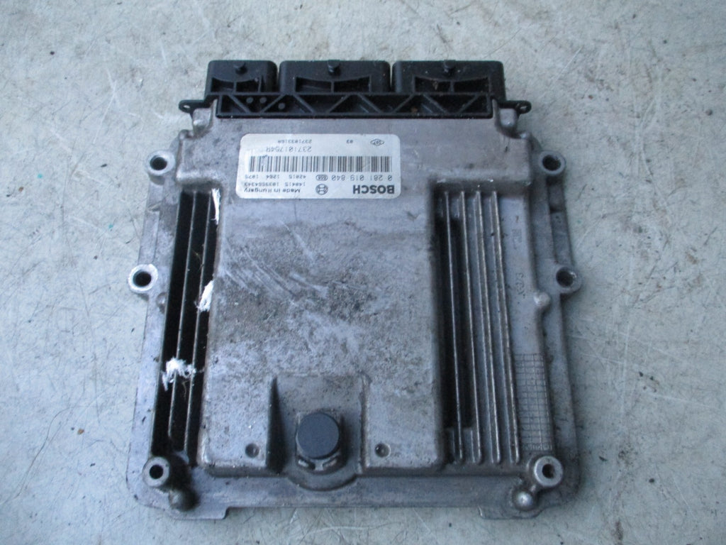 2014 VAUXHALL VIVARO MK1 2.0 DIESEL ECU ENGINE CONTROL MODULE 237101754R
