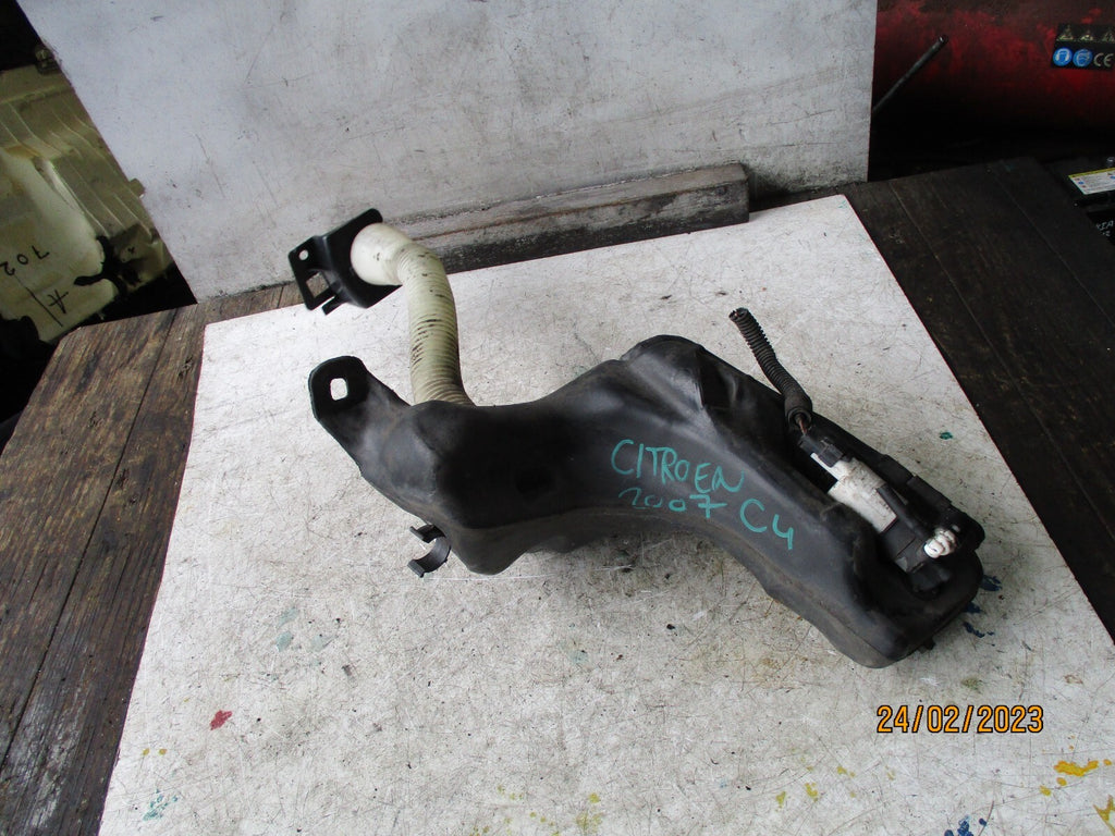 CITROEN C4 2007 HATCHBACK WASHER BOTTLE WITH WASHER PUMP 9658685280