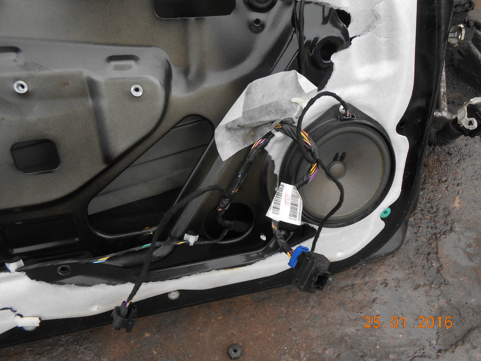 FIAT GRANDE PUNTO 2009 3 DOOR NS PASSENGER SIDE DOOR BLACK DAMAGED SIDE