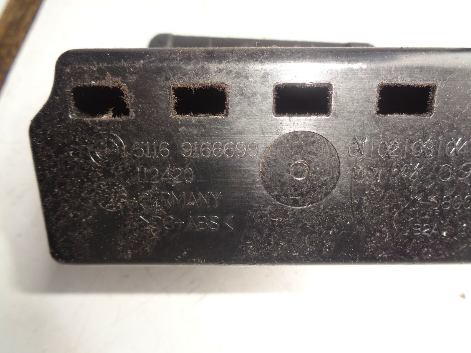 BMW 5 SERIES F10 2012 FRONT DRIVER OFF SIDE DASHBOARD STORAGE 51169166699