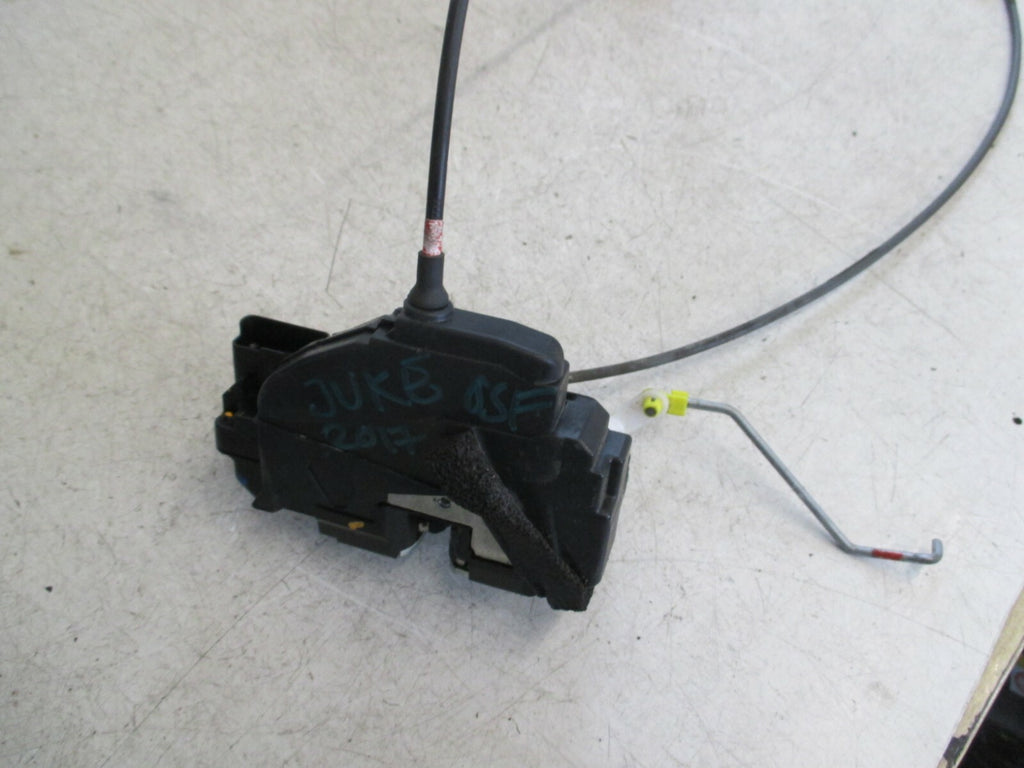 NISSAN JUKE 2017 F15 OSF FRONT DRIVER SIDE DOOR LOCK MECHANISM & INTERIOR HANDLE