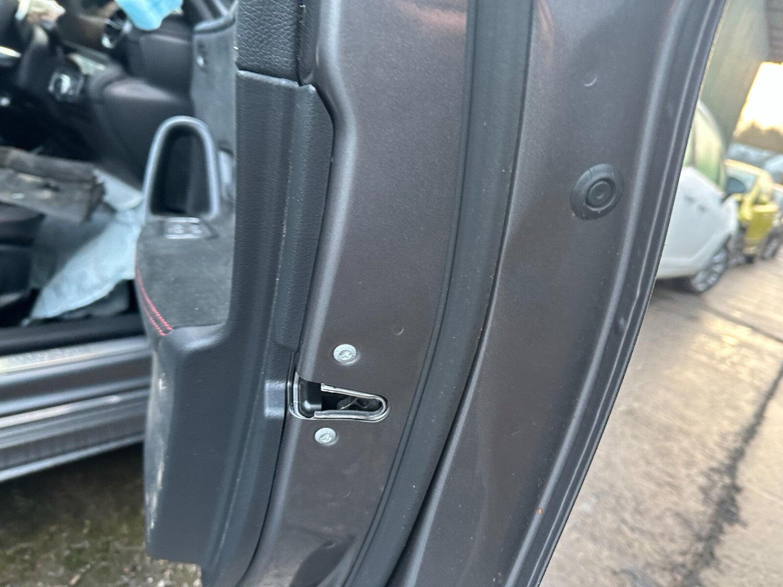 2020 MERCEDES BENZ A CLASS W177 OSF DRIVER SIDE FRONT LOCK MECH MECHANISM