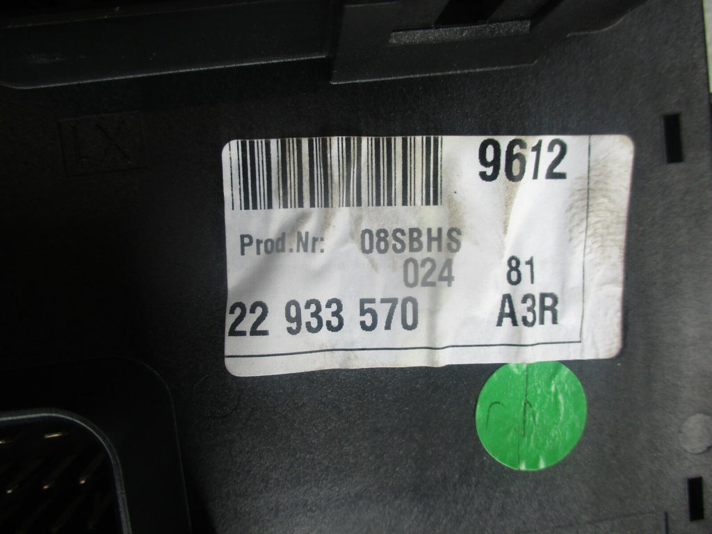 VAUXHALL INSIGNIA A MK1 CDTI FUSE BOX BODY CONTROL RELAY UNIT MODULE 22933570