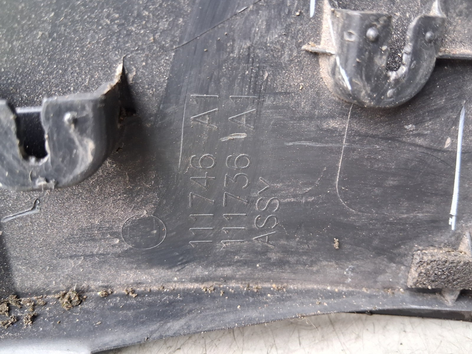 VAUXHALL CROSSLAND X 2018 NSF PASSENGER SIDE FRONT LEFT DOOR MOULDING 13482096
