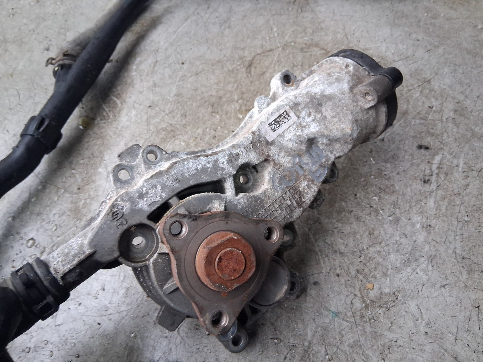 2018 VAUXHALL CORSA E WATER PUMP 25193407