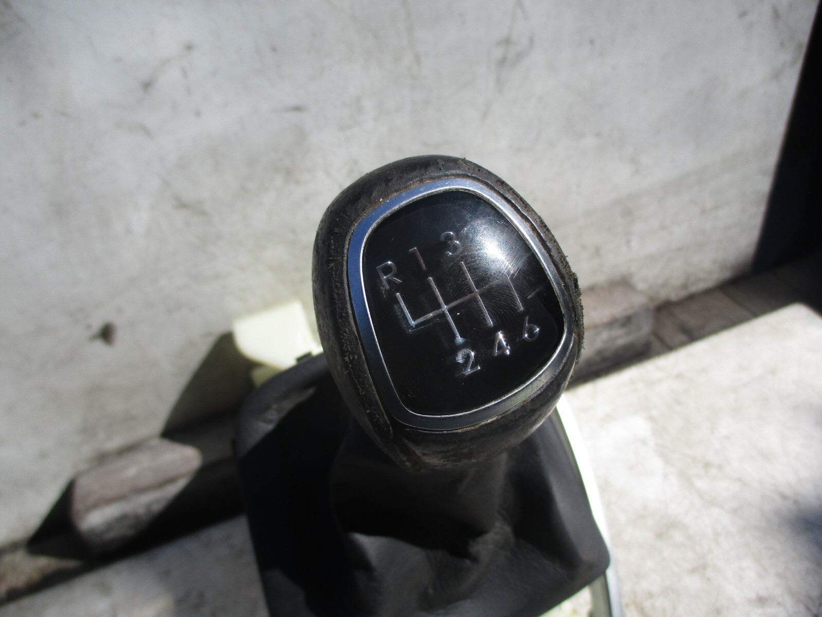 HYUNDAI I40 2012 6 SPEED MANUAL GEARSTICK GEARSHIFTER