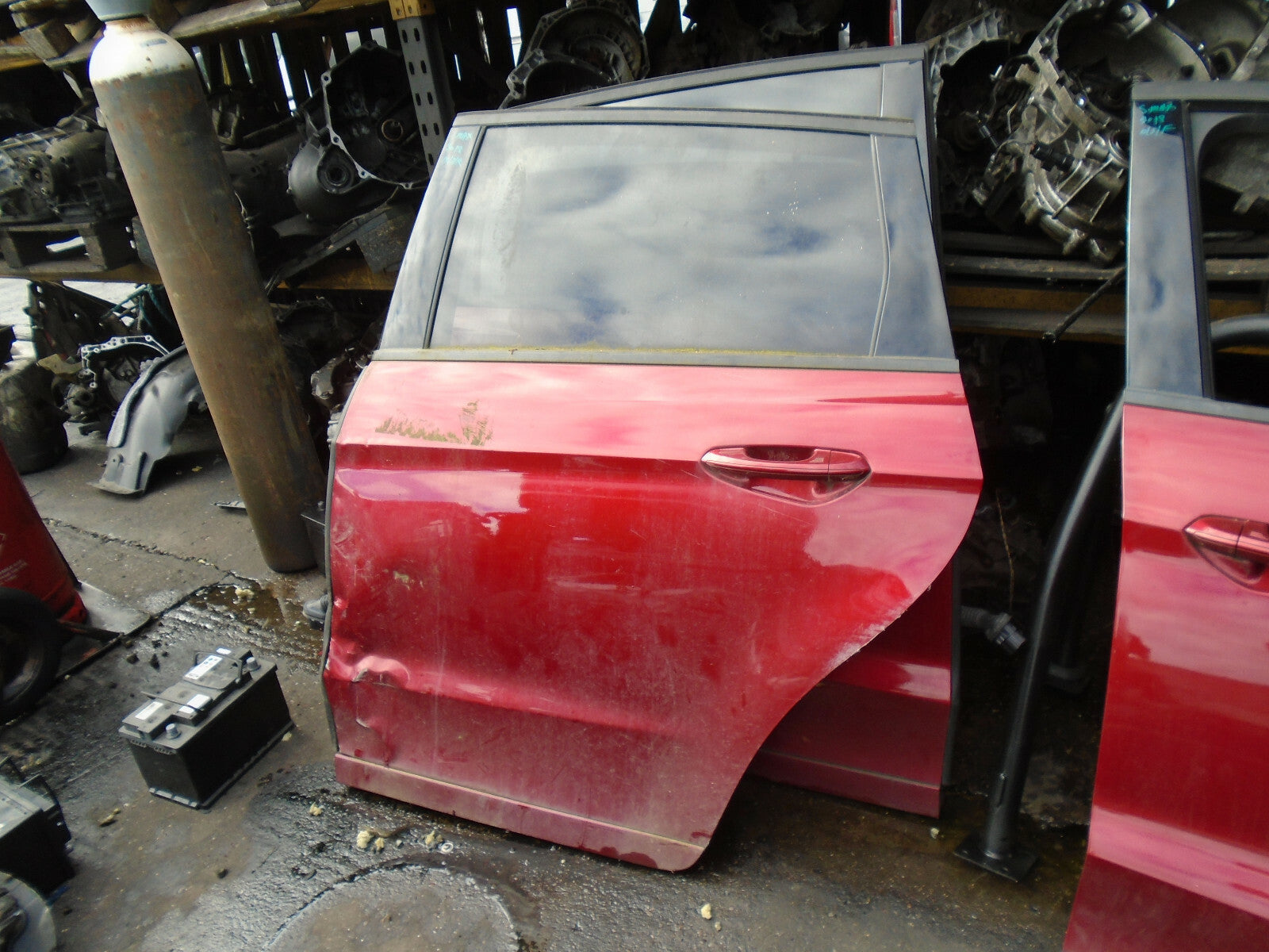FORD S MAX MK2 2018 NSR PASSENGER SIDE REAR DOOR BARE DAMAGED RED