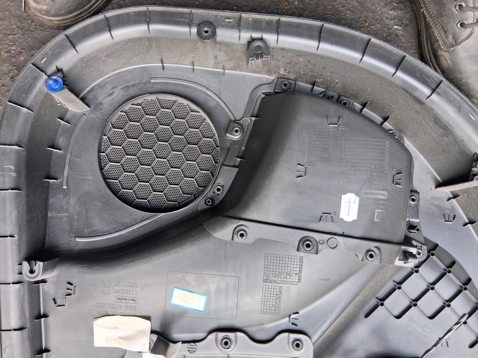 VAUXHALL CROSSLAND X 2018 OSR DRIVER SIDE REAR RIGHT DOOR CARD 475853623