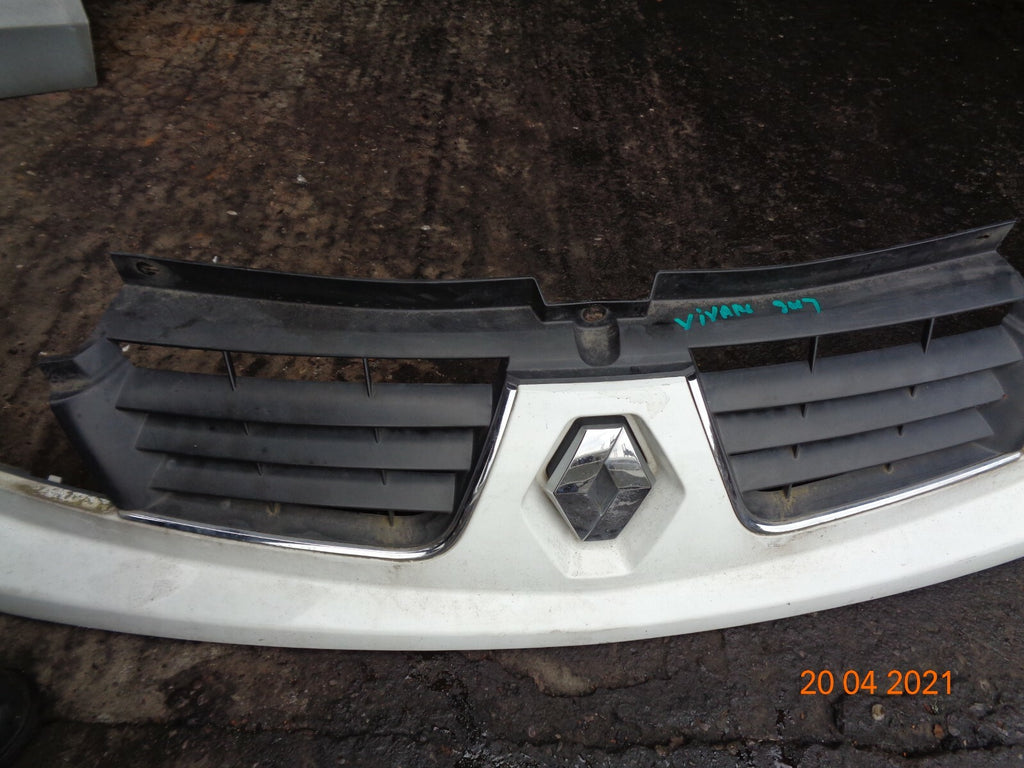 VAUXHALL VIVARO VAN 2007 FRONT GRILL GRILLE PANEL WHITE PLASTIC TRIM