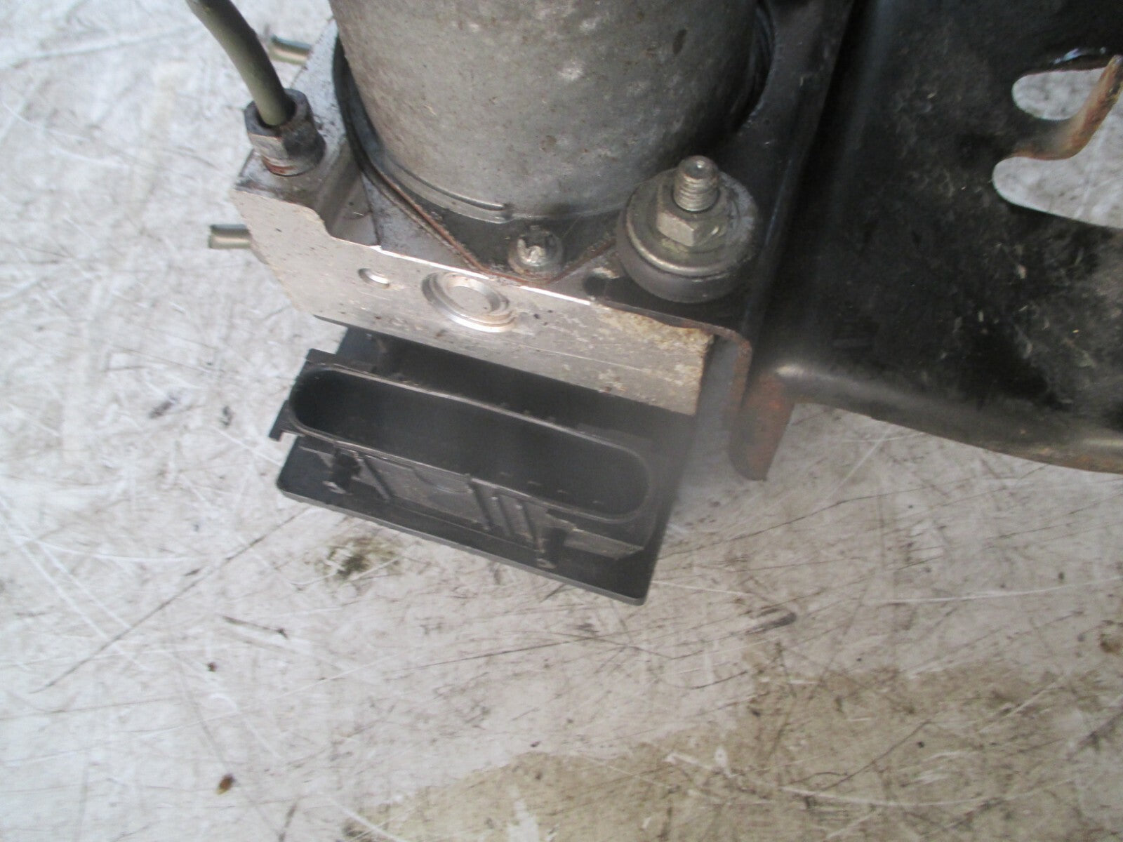 PEUGEOT 107 2007 ABS BRAKING PUMP