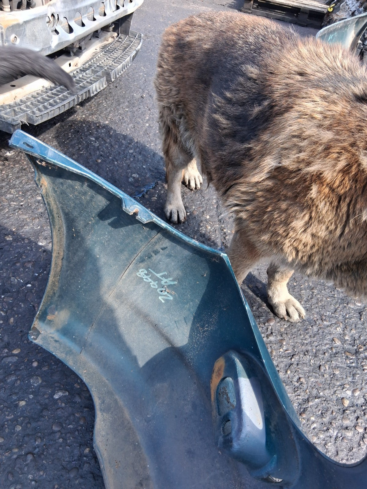 MG MGF 1996 MK1 COMPLETE FRONT BUMPER WITH GREEN BADGE GREEN