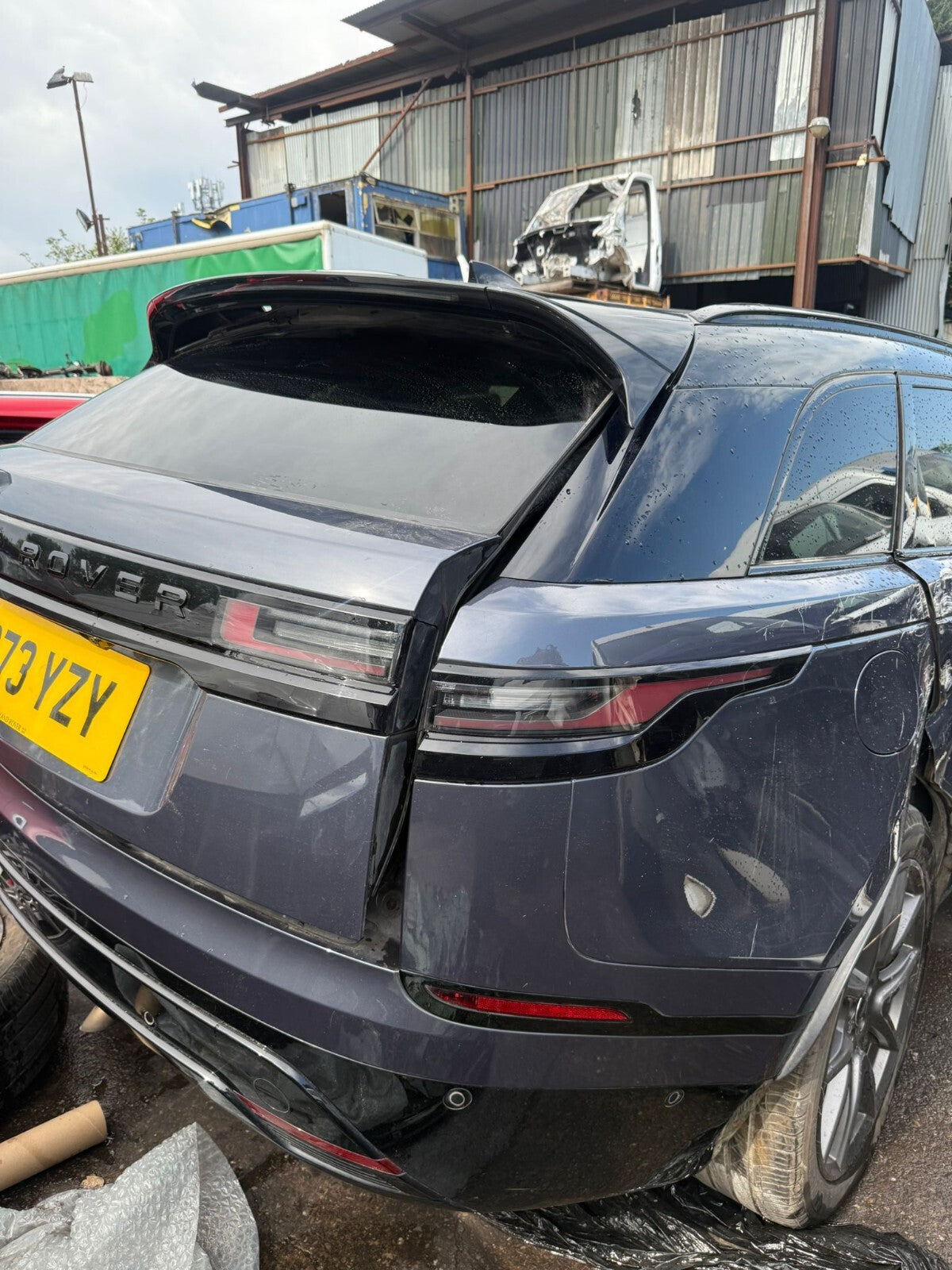 2024 RANGE ROVER VELAR DYNAM FACELIFT COMPLETE REAR END VARESINE BLUE 1EH
