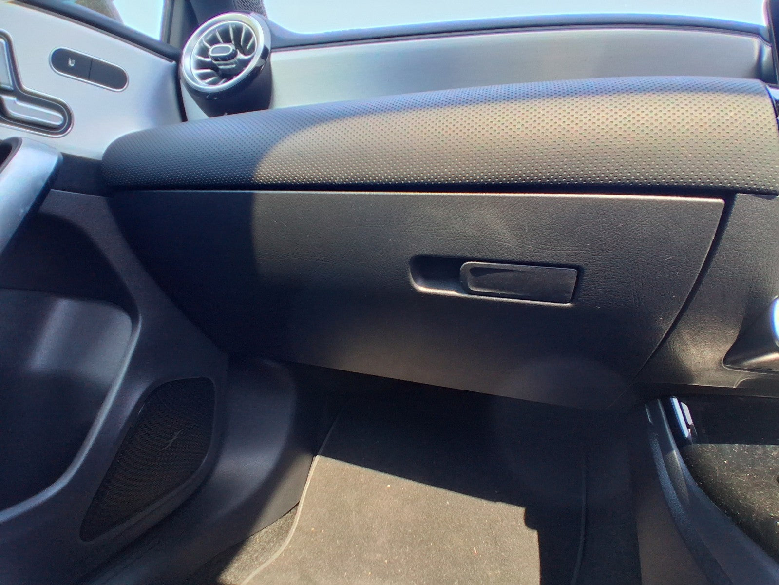 2023 MERCEDES BENZ A CLASS AMG W177 NS PASSENGER SIDE STORAGE GLOVEBOX