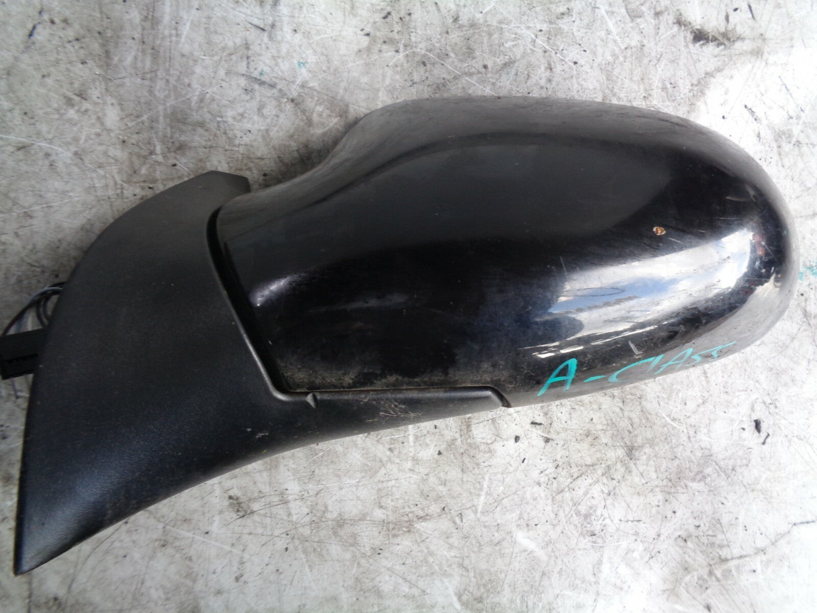 MERCEDES BENZ A CLASS 98-04  NS PASSENGER SIDE  ELECTRIC WING MIRROR BLACK