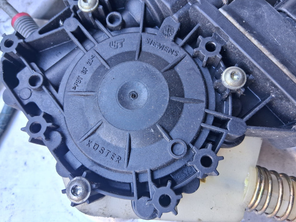 AUDI A3 OSR REAR RIGHT DRIVER SIDE QUARTER GLASS AND WINDOW MOTOR REGULATOR