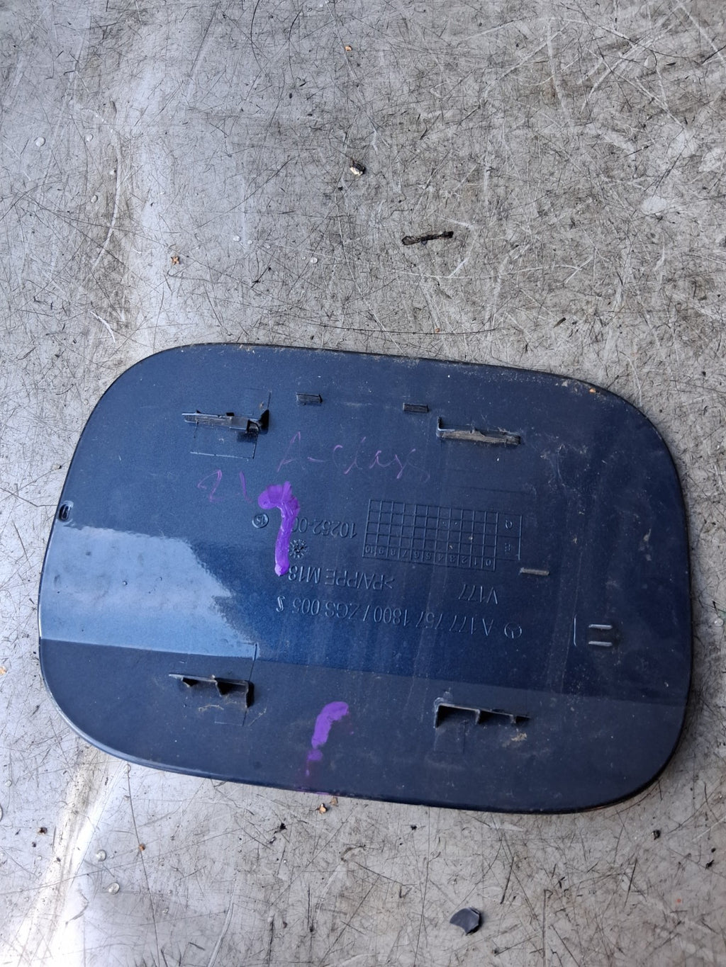 2021 MERCEDES A CLASS FUEL FLAP LID COVER A1777571800