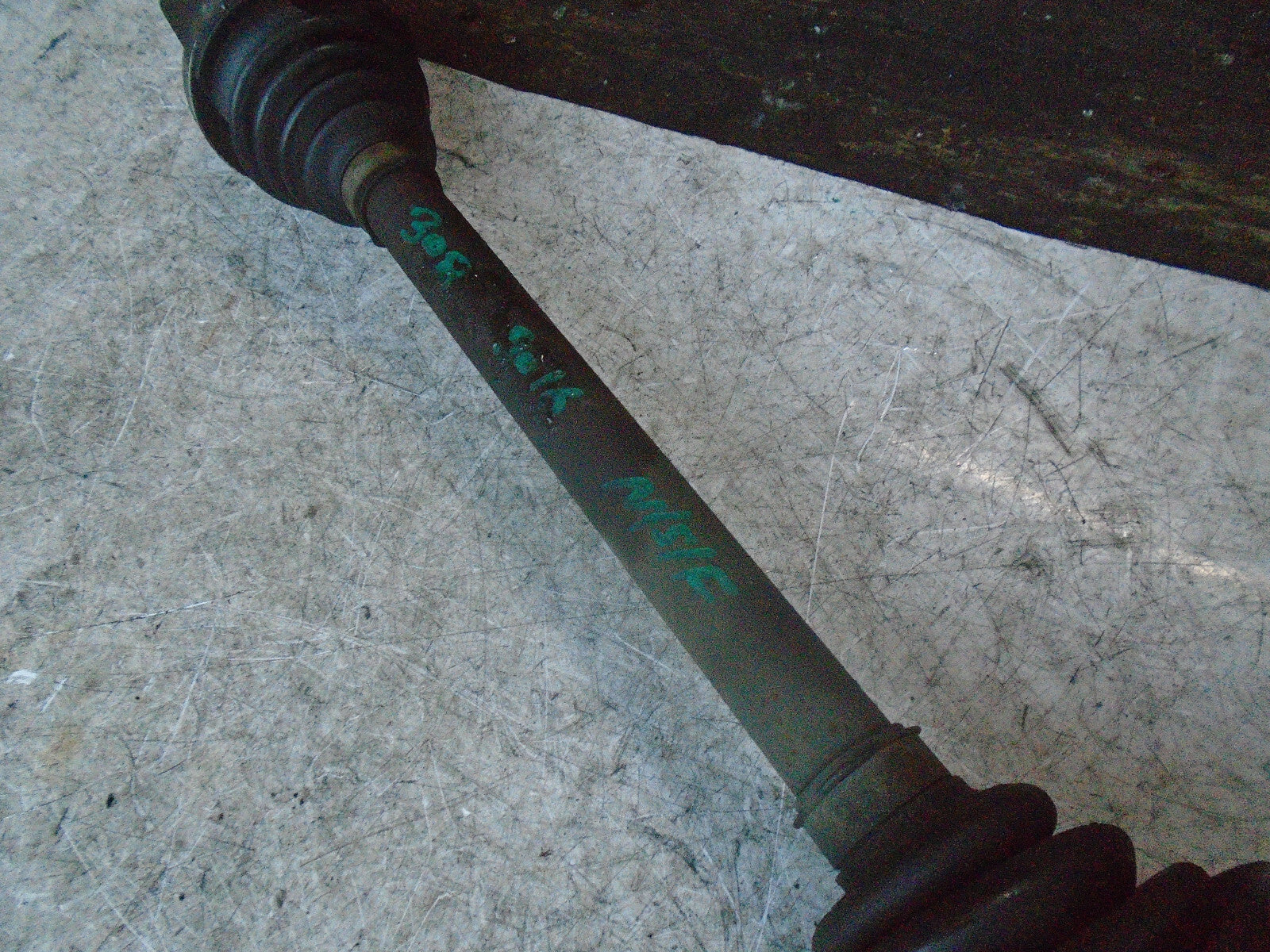 PEUGEOT 308 2018 1.6 DIESEL 5 SPEED NSF PASSENGER SIDE FRONT DRIVESHAFT