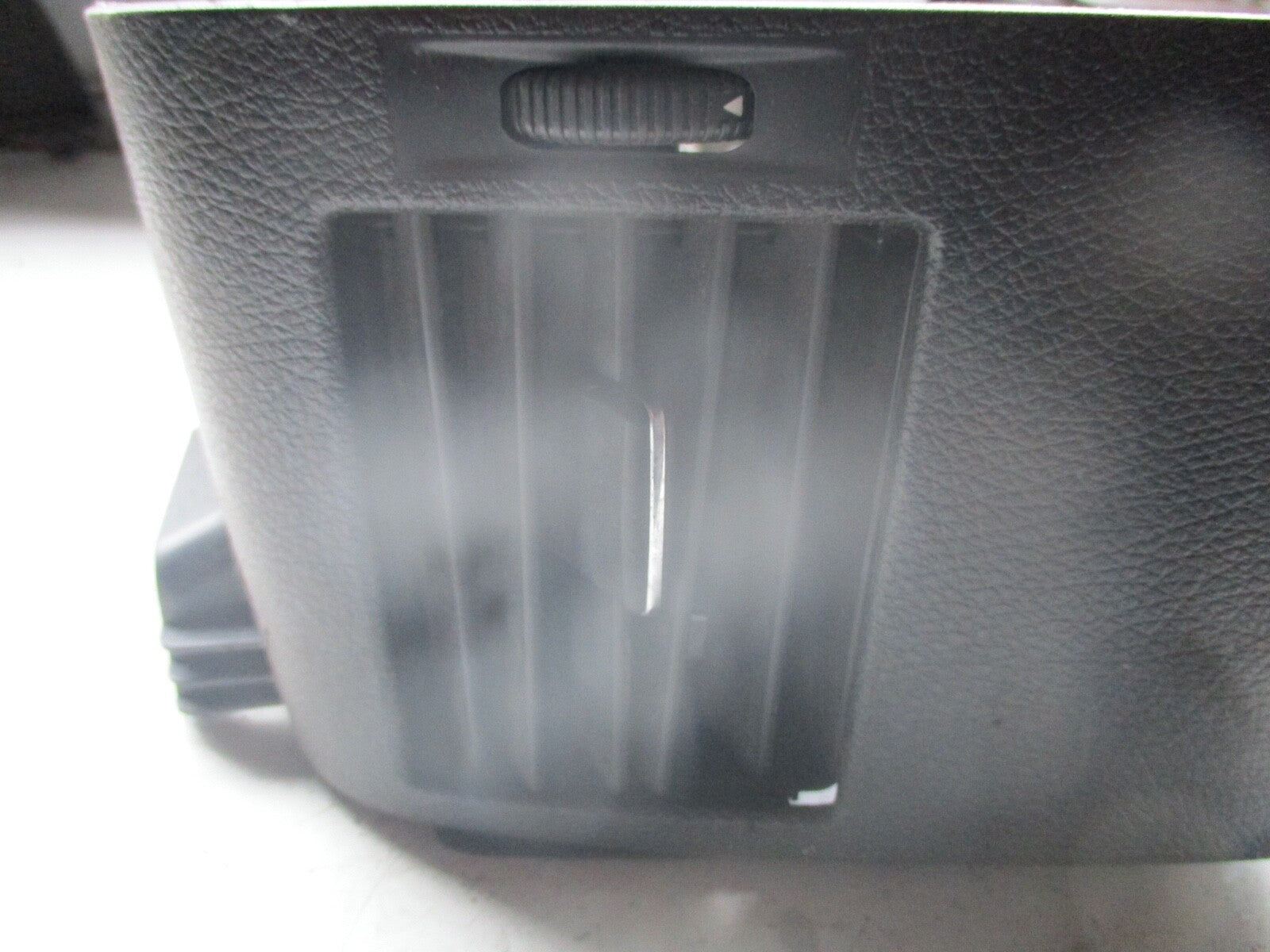MERCEDES SPRINTER W906 MK2 2014 AIR VENT TRIM A9068300654