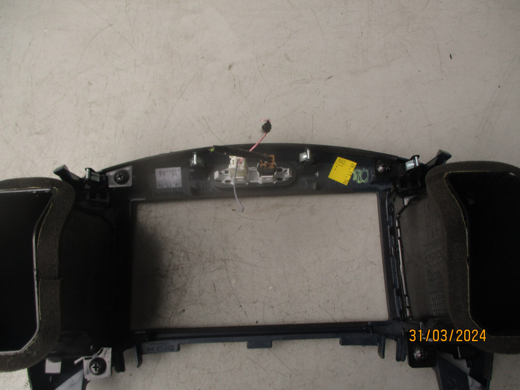 2013 NISSAN JUKE 1.5 DIESEL DASH CENTER AIR VENT X12CCPMCTRLH