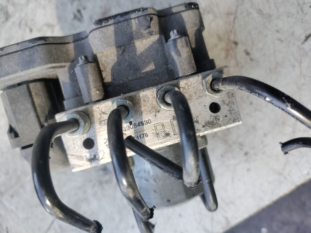 VAUXHALL CORSA E 2018 1.4 PETROL ABS PUMP 39084530