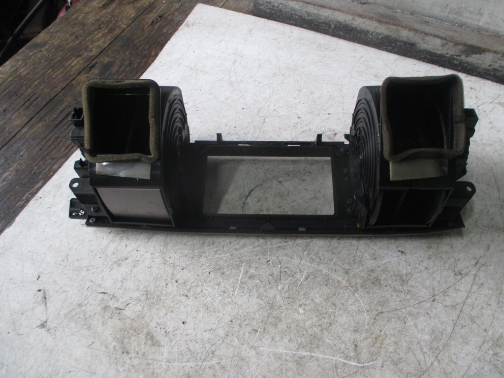 JAGUAR XF 2008 INTERIOR DASHBOARD AIR VENT 8X2319K617BJ