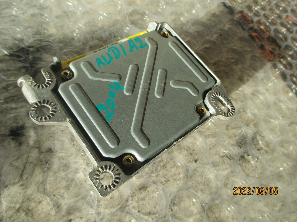 AUDI A2 2004 SAFETY BAG CONTROL MODULE 8Z0959655E