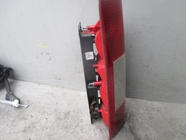 MERCEDES BENZ SPRINTER 2019 OSR DRIVER SIDE REAR TAILLIGHT 084401927RR